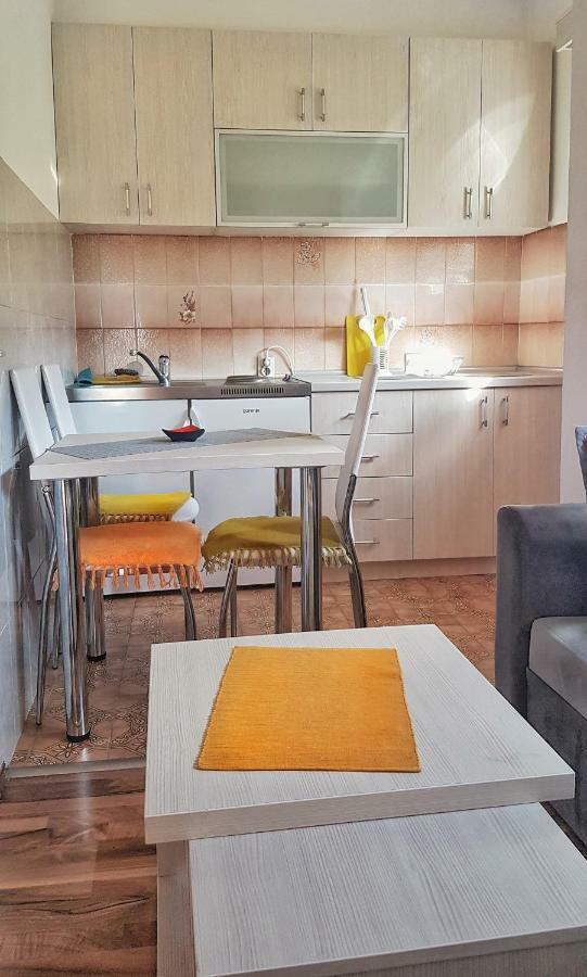 Apartments Jovana Котор Экстерьер фото