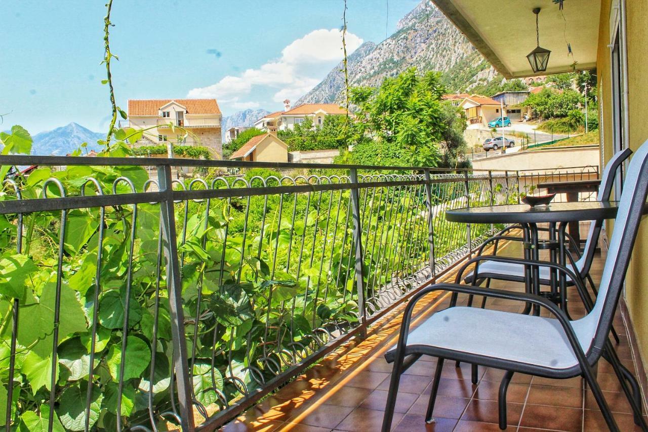 Apartments Jovana Котор Экстерьер фото