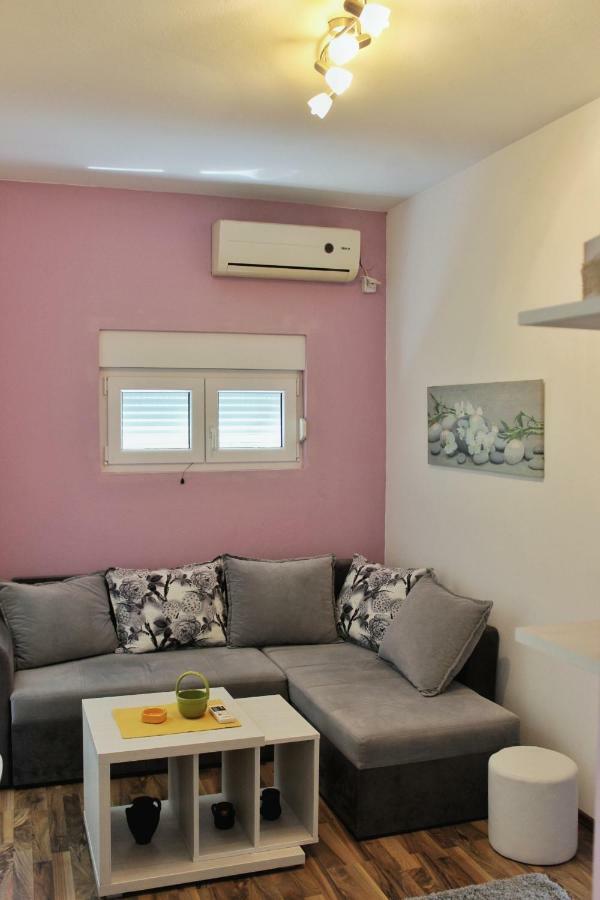 Apartments Jovana Котор Экстерьер фото