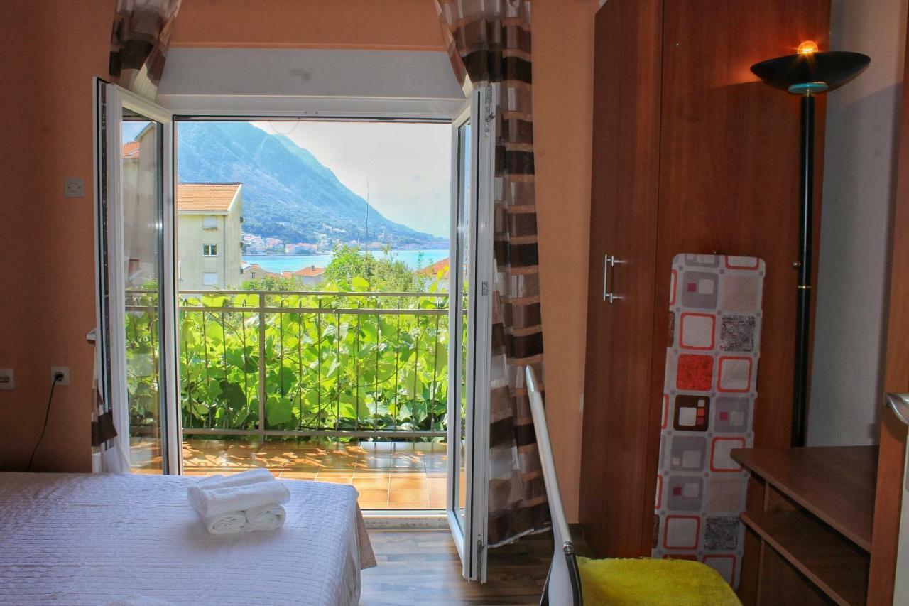 Apartments Jovana Котор Экстерьер фото