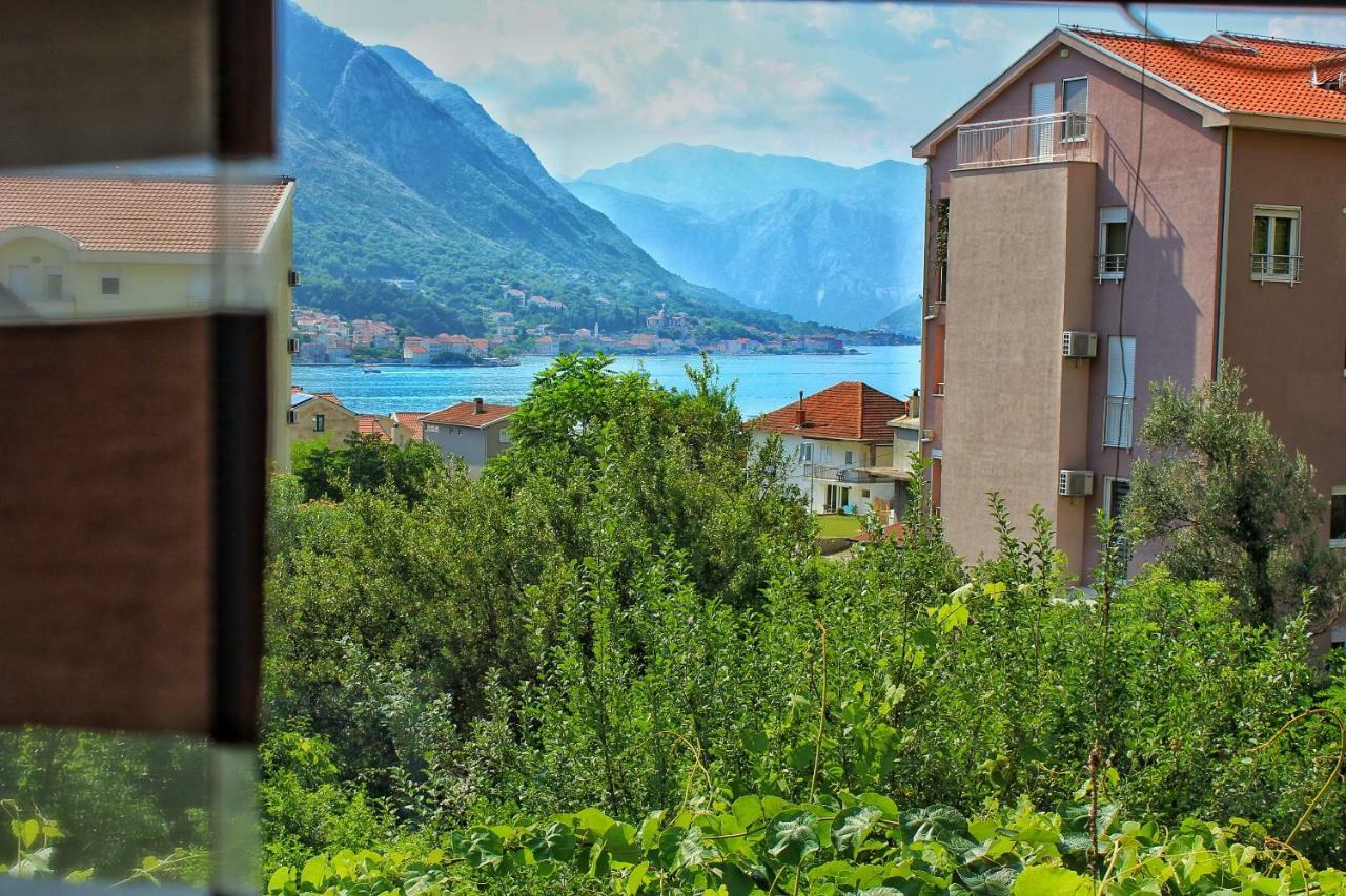 Apartments Jovana Котор Экстерьер фото